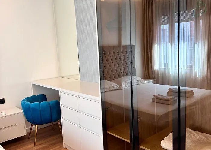 Apartment Luxury Near & Grand Park Tirana