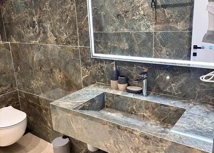 Apartment Luxury Near & Grand Park