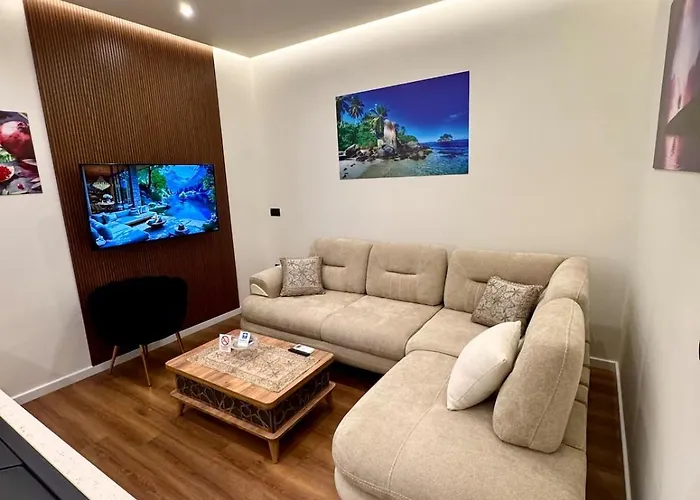 Luxury Near & Grand Park *