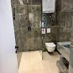 Luxury Near & Grand Park 아파트