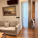 Luxury Near & Grand Park 아파트 *
