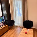 Luxury Near & Grand Park 아파트 티라나