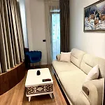 Luxury Near & Grand Park 아파트 *