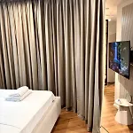 Lejlighed Luxury Near & Grand Park Tirana