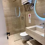 Luxury Near & Grand Park
