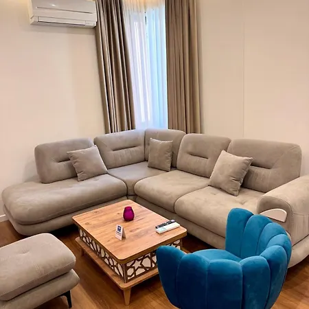 Luxury Near & Grand Park Apartment *