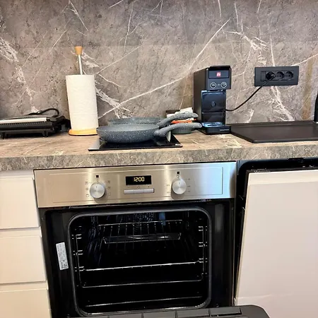 Luxury Near & Grand Park *