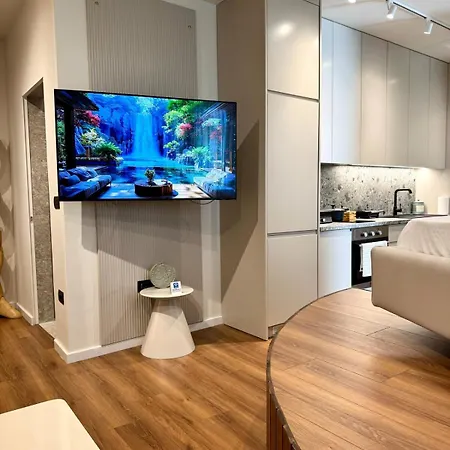 Luxury Near & Grand Park *