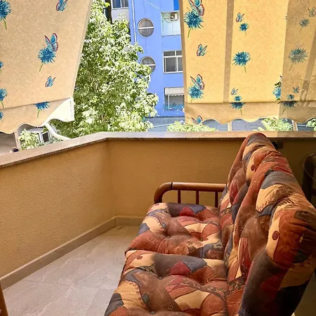 アパート Luxury Near & Grand Park