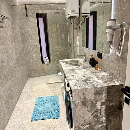 Appartamento Luxury Near & Grand Park *