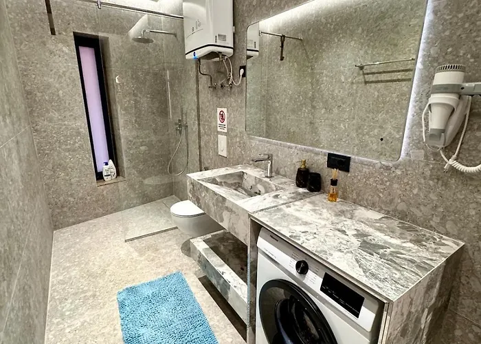 Apartament Luxury Near & Grand Park Tirana